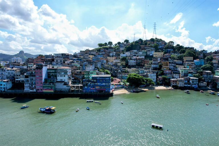 Clube Álvares Cabral promove super aulão de remo gratuito para jovens de Jesus de Nazareth