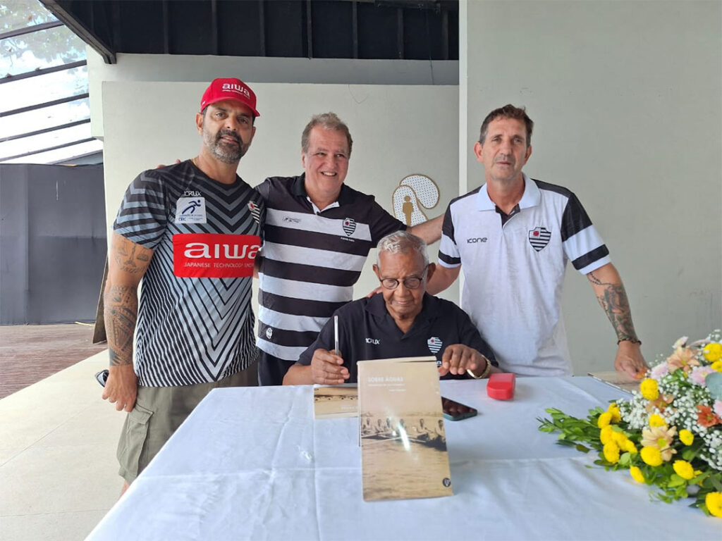 Júlio Pereira “Gluglu” lança o livro “Sobre Águas – Memórias de um Remador” no Clube Álvares Cabral