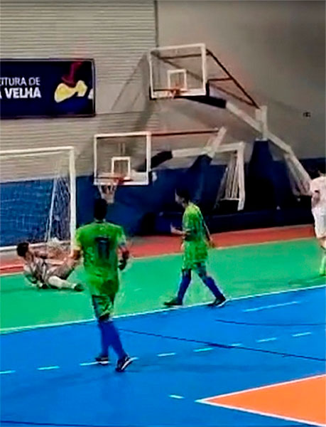 Sub-16 do Álvares Cabral goleia o CEF Caratoíra pelo Campeonato Metropolitano de Futsal