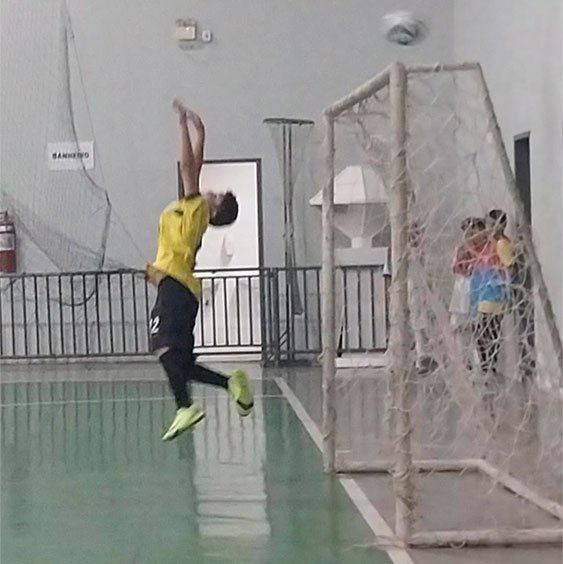 Sub-12 do Álvares Cabral empata e mantém evolução no Campeonato Metropolitano de Futsal