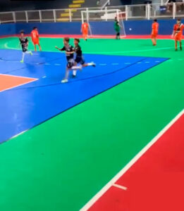 Sub-12 do Álvares Cabral empata e mantém evolução no Campeonato Metropolitano de Futsal