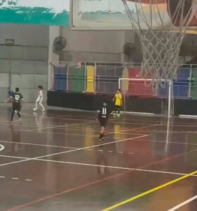 Álvares Cabral vence PFC e garante vaga na final do Metropolitano Sub-12 de Futsal