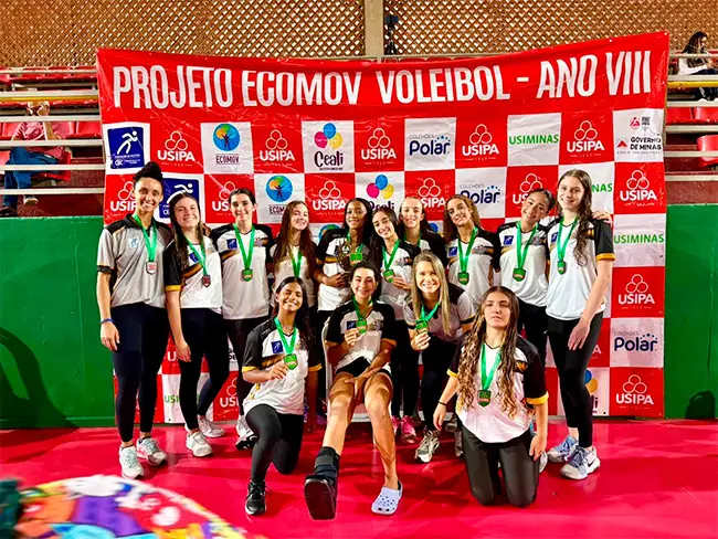 Vôlei Sub-15 do Álvares Cabral conquista o 3º lugar na Copa Usipa 2026
