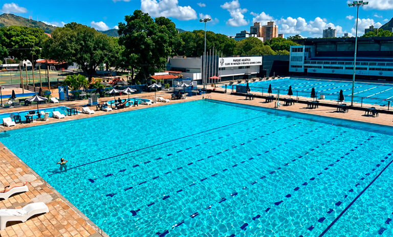 Piscina social do Álvares Cabral é liberada para utilização